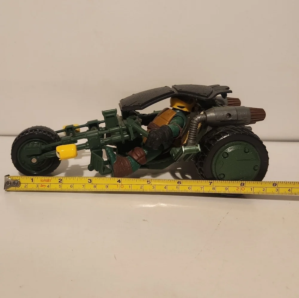 2012 TMNT Ninja Stealth Bike w/ Stealth Raphael Teenage Mutant Ninja Turtle